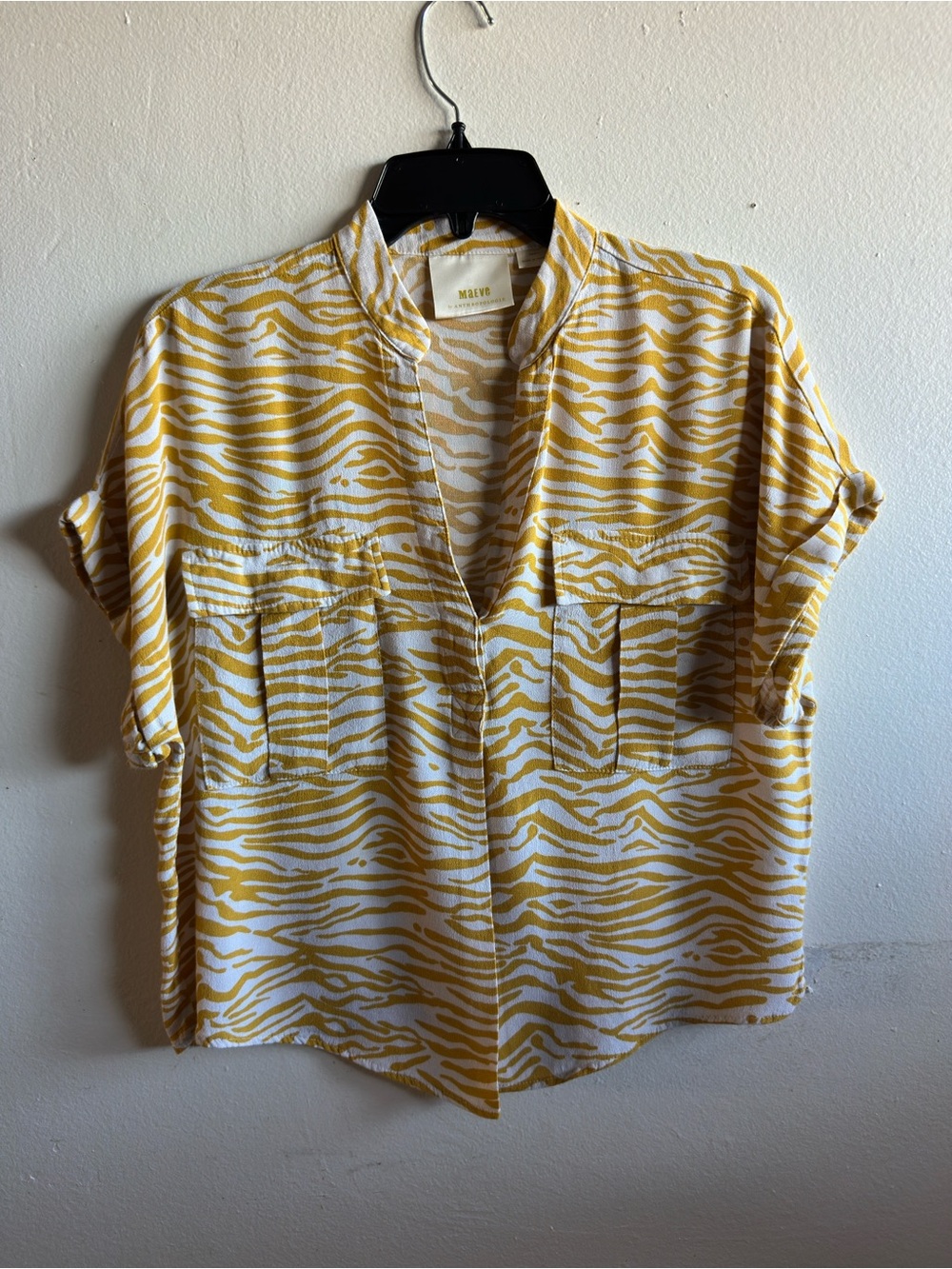 Maeve Yellow and White Zebra Printed Boxy silhouette Blouse Size Small